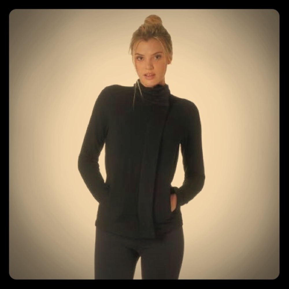 Beyond Yoga Jacket.  Soft Modal Fabric